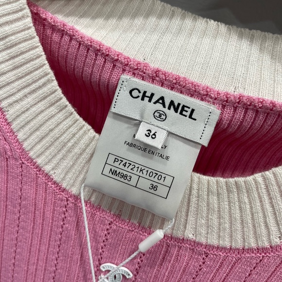 Chanel 23P Pink White CC Logo Ribbed Stretch Cotton Knit T-Shirt Top Shirt 36 - Picture 11 of 15
